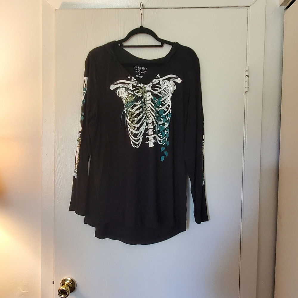 Torrid Black And Turquoise Skeleton Print Long Sleeve Top